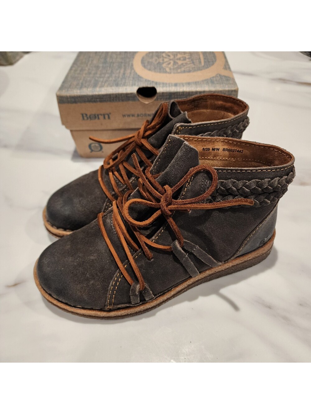 NIB Born Temple II Dark Gray Leather Ankle Boots Women’s Size 8 Boho